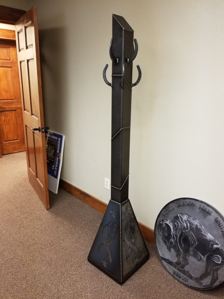 Metal coat stand